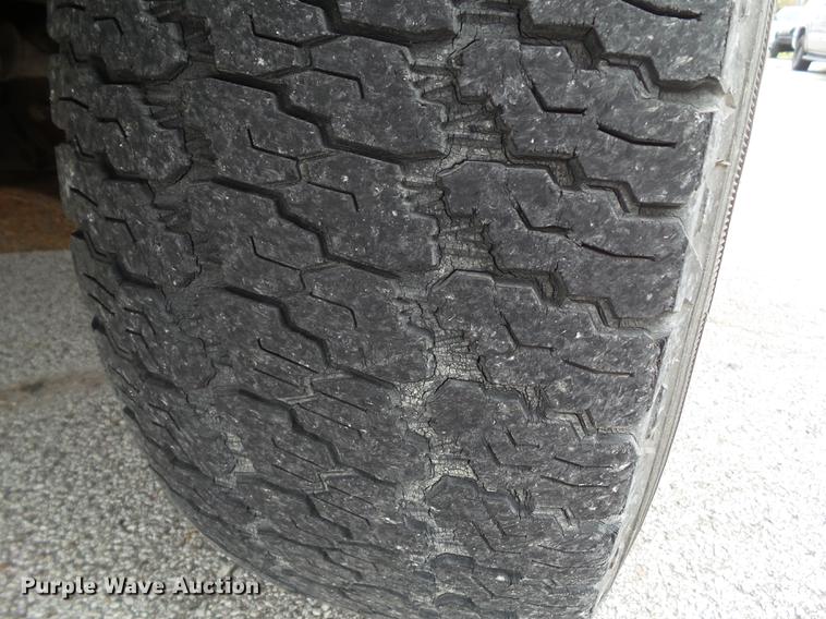 image for item DZ9034 1997 Ford F150 SuperCab pickup truck