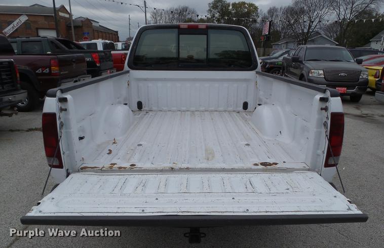 image for item DZ9034 1997 Ford F150 SuperCab pickup truck