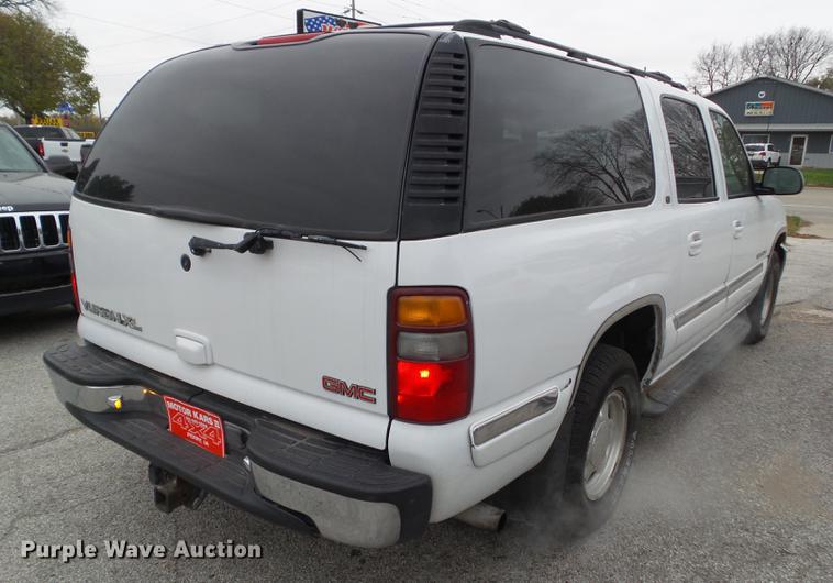 image for item DZ9037 2001 GMC Yukon XL SUV