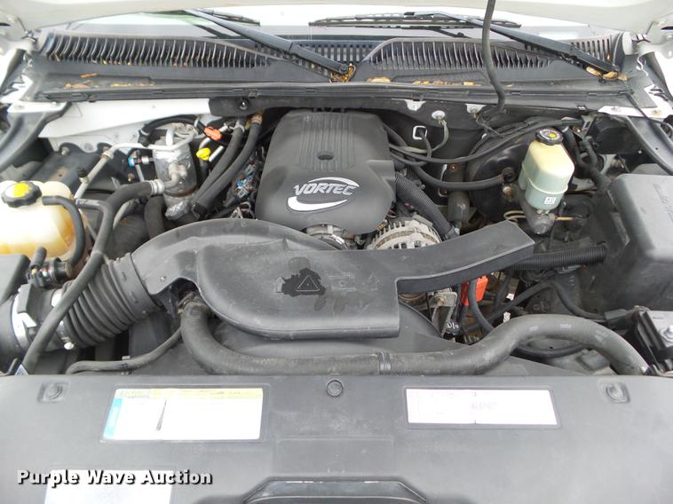 image for item DZ9037 2001 GMC Yukon XL SUV