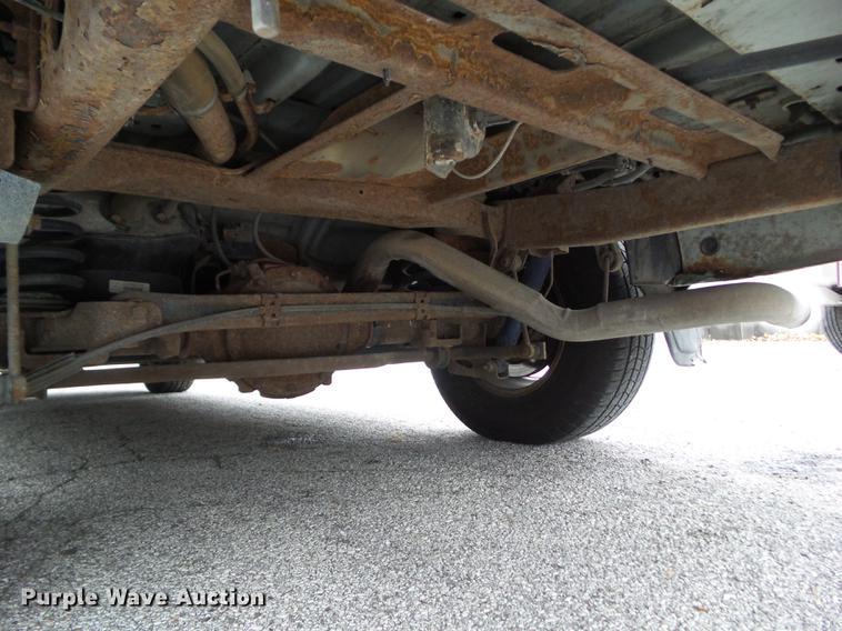 image for item DZ9037 2001 GMC Yukon XL SUV