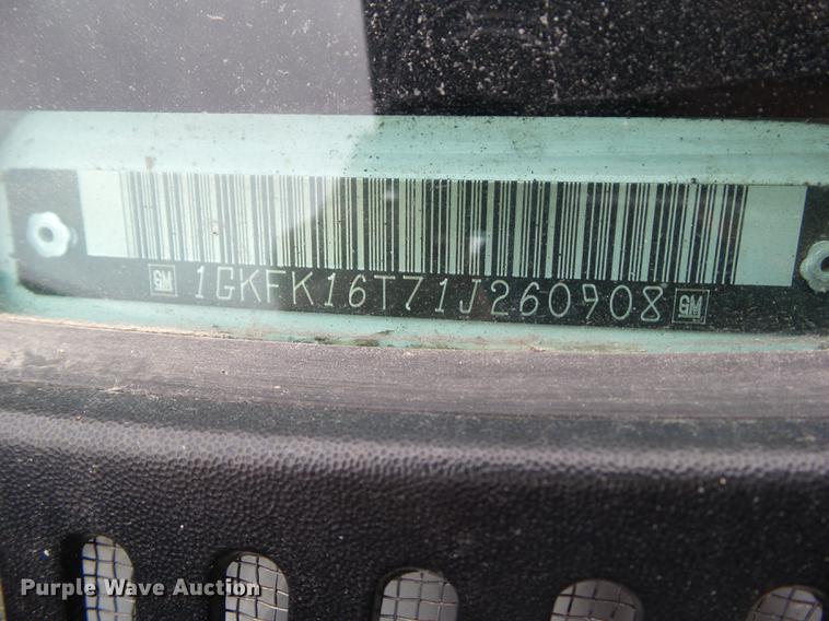 image for item DZ9037 2001 GMC Yukon XL SUV