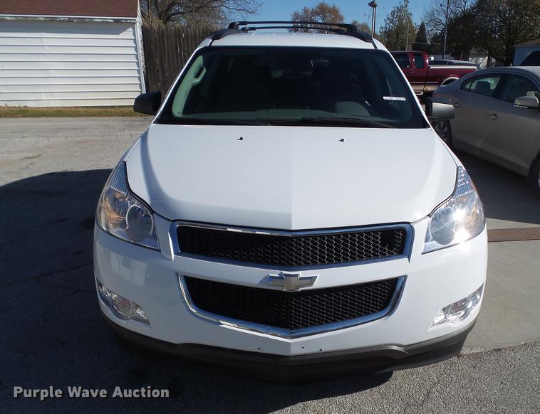 image for item DZ9058 2010 Chevrolet Traverse LS SUV