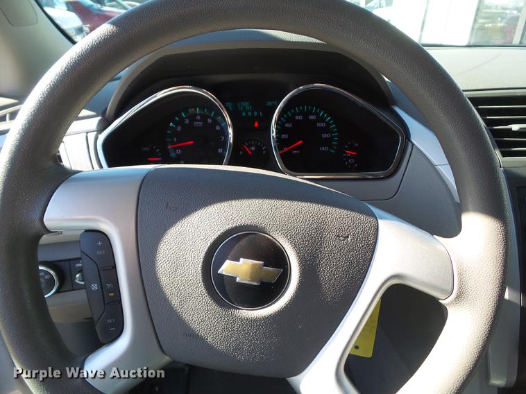 image for item DZ9058 2010 Chevrolet Traverse LS SUV