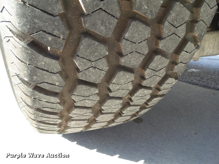 image for item DZ9058 2010 Chevrolet Traverse LS SUV