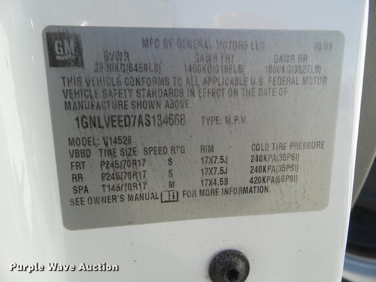 image for item DZ9058 2010 Chevrolet Traverse LS SUV