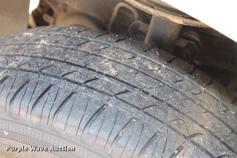 image for item ED9651 2010 Dodge Grand Caravan SE van