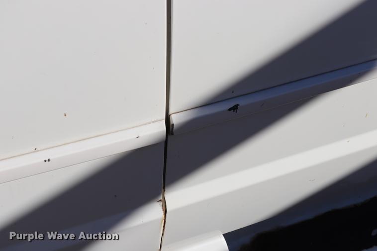 image for item ED9651 2010 Dodge Grand Caravan SE van