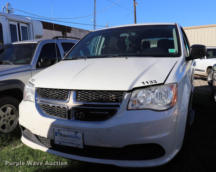 image for item ED9652 2011 Dodge Grand Caravan Express van