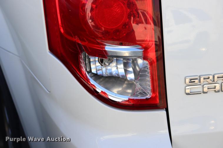 image for item ED9652 2011 Dodge Grand Caravan Express van