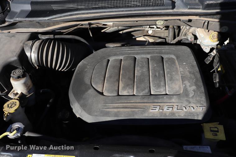 image for item ED9652 2011 Dodge Grand Caravan Express van