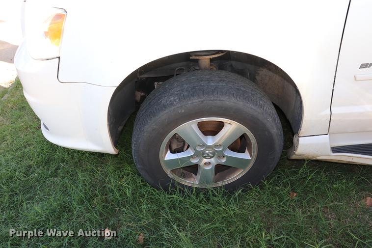 image for item ED9652 2011 Dodge Grand Caravan Express van