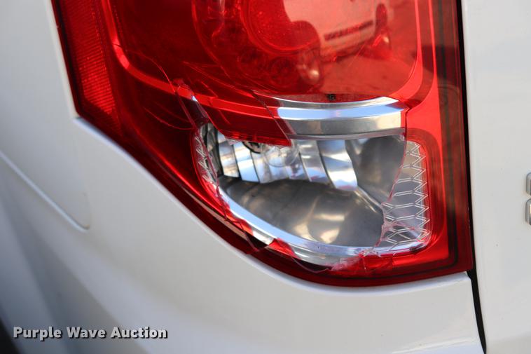 image for item ED9652 2011 Dodge Grand Caravan Express van