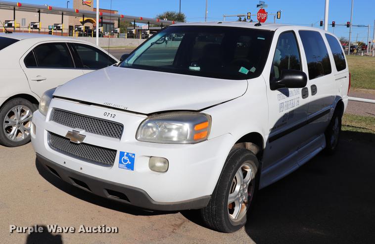 image for item ED9653 2007 Chevrolet Uplander Cargo van