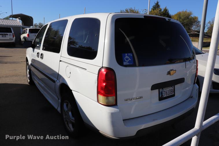 image for item ED9653 2007 Chevrolet Uplander Cargo van