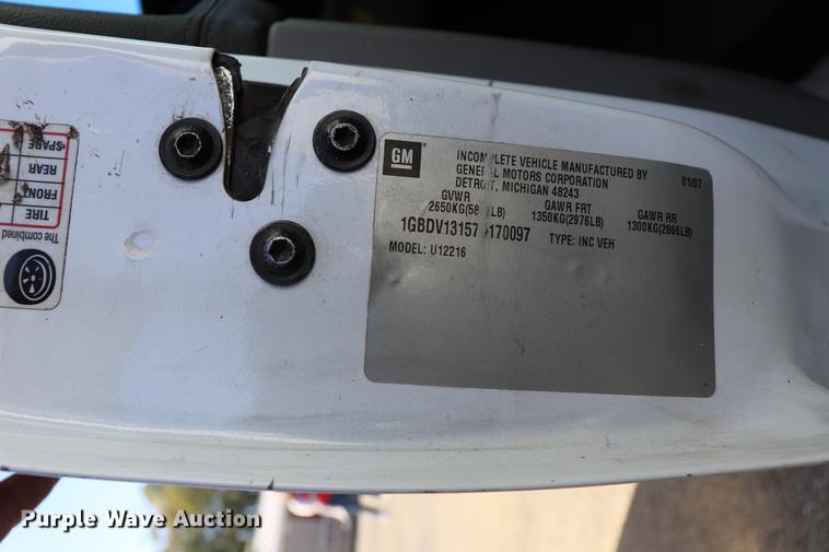 image for item ED9653 2007 Chevrolet Uplander Cargo van