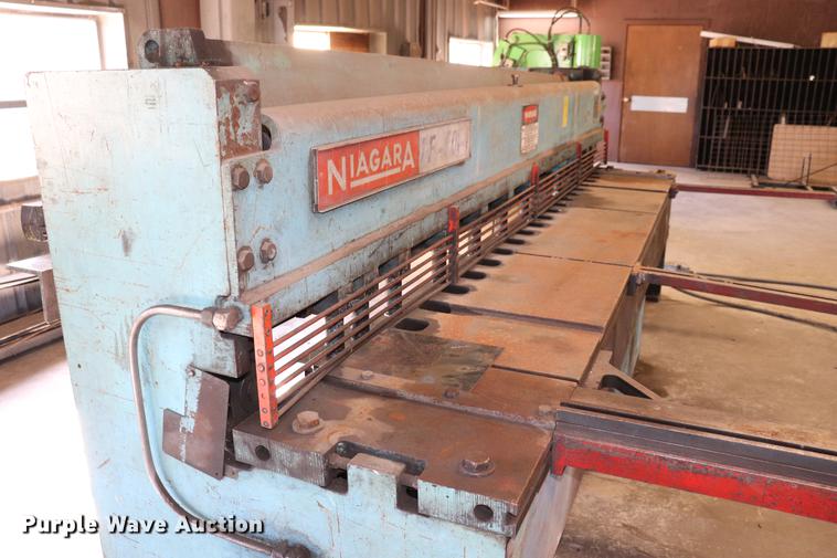 image for item ED9663 Niagara hydrualic squaring shear