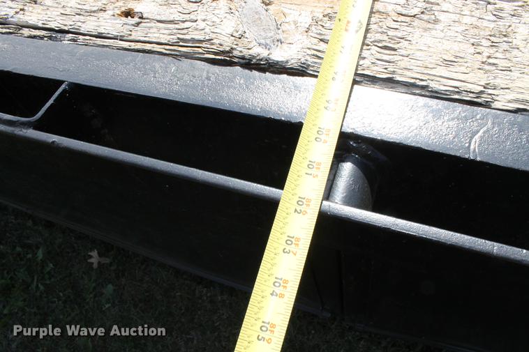 image for item ED9673 2000 Central drop deck equipment trailer