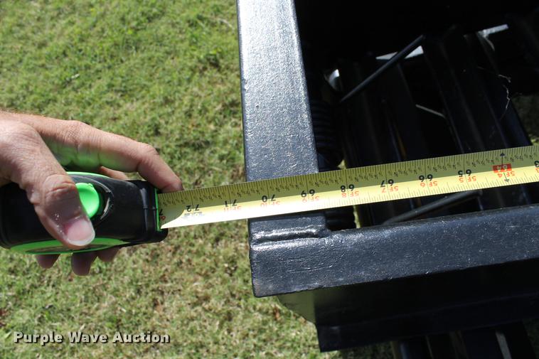 image for item ED9673 2000 Central drop deck equipment trailer