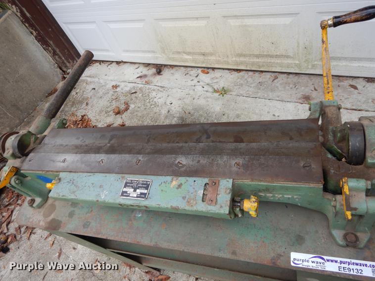 Pexto metal bar fold/brake in Topeka, KS Item EE9132 sold Purple Wave