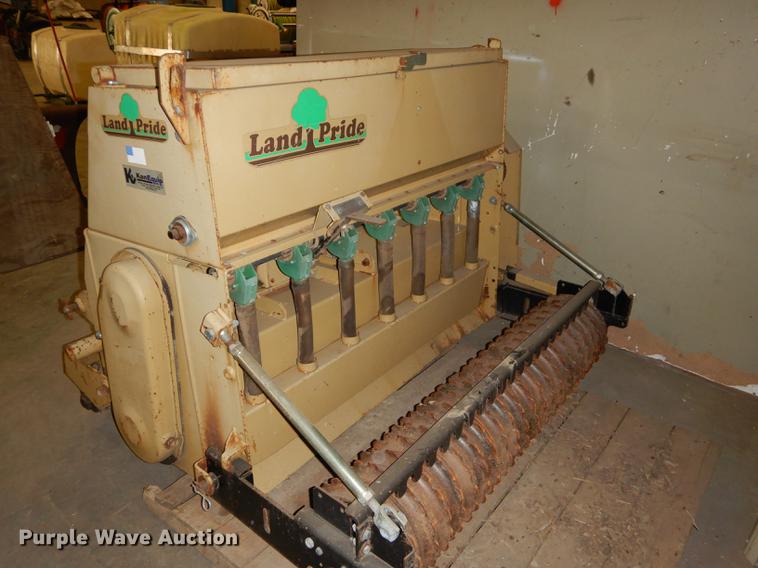 image for item EE9225 Land Pride OS1548 seeder