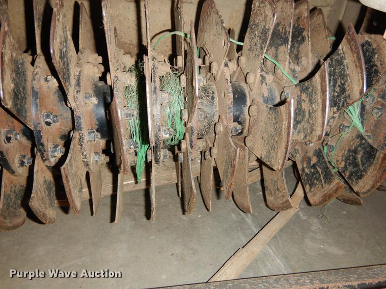 image for item EE9225 Land Pride OS1548 seeder