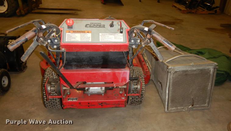 image for item EE9227 Country Clipper Z-Trek lawn mower