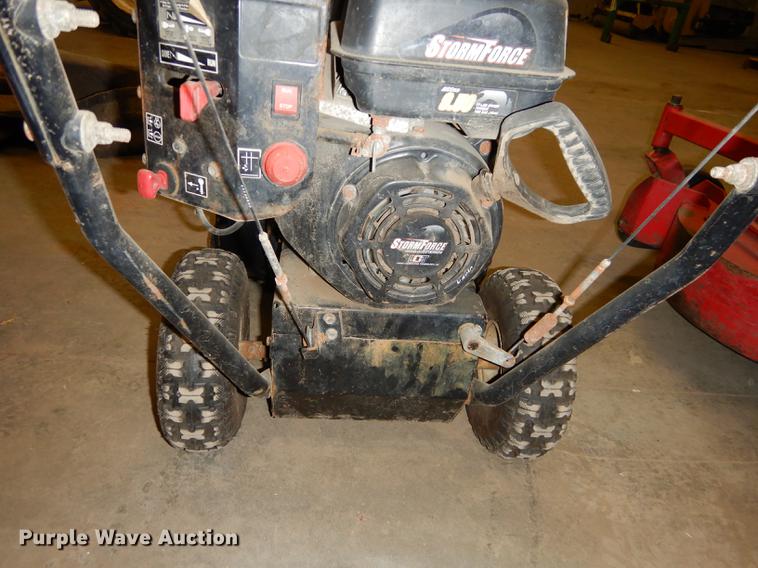 image for item EE9229 Ariens Sno-Tek snow blower