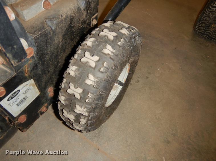 image for item EE9229 Ariens Sno-Tek snow blower