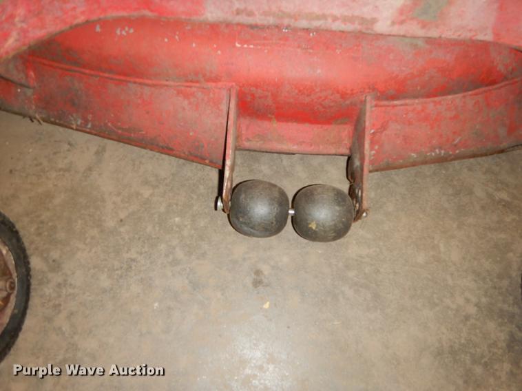 image for item EE9230 Toro Proline lawn mower