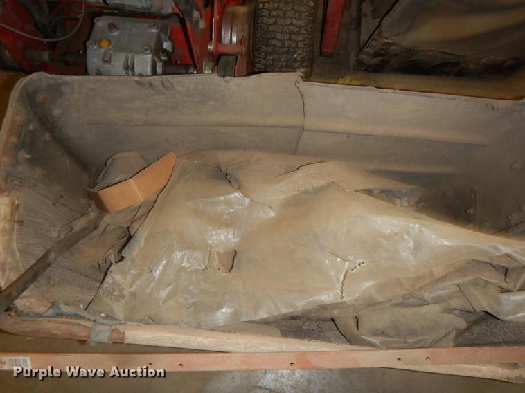 image for item EE9230 Toro Proline lawn mower