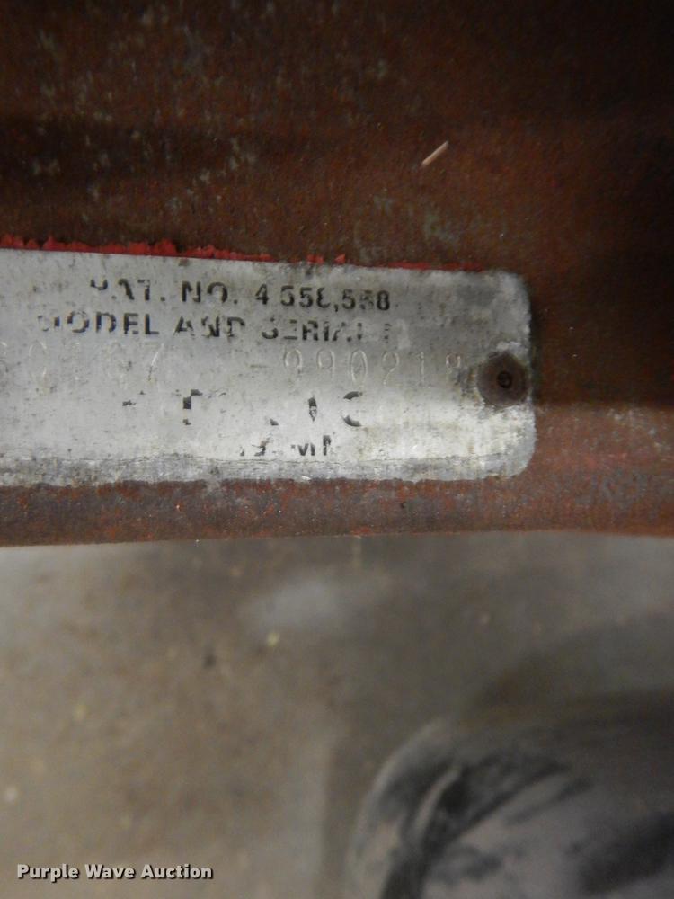 image for item EE9230 Toro Proline lawn mower