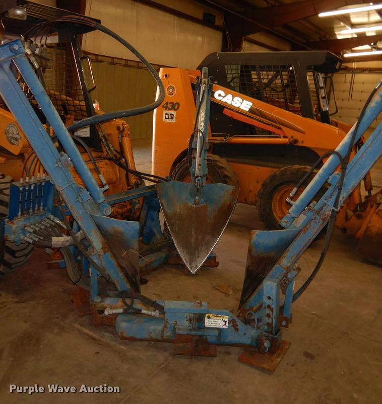 Care Tree 501 tree spade in Topeka, KS Item EE9231 sold Purple Wave