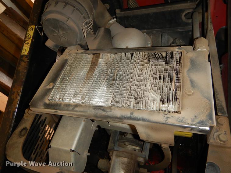 image for item EE9232 Toro Dingo 427 compact utility loader