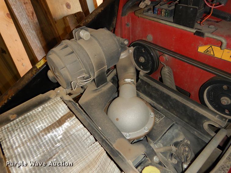 image for item EE9232 Toro Dingo 427 compact utility loader