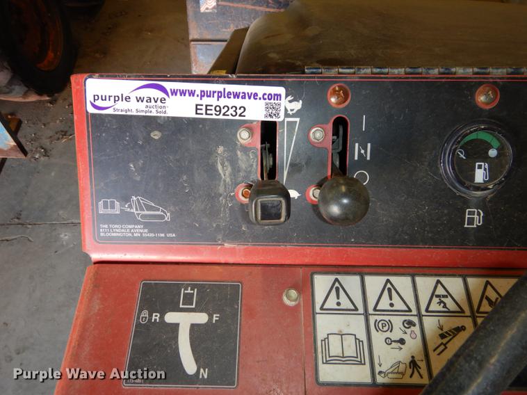 image for item EE9232 Toro Dingo 427 compact utility loader