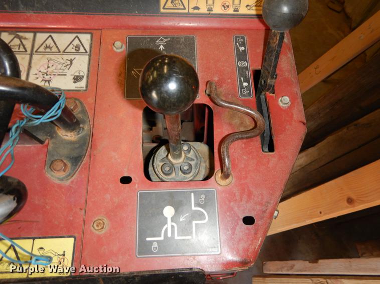 image for item EE9232 Toro Dingo 427 compact utility loader