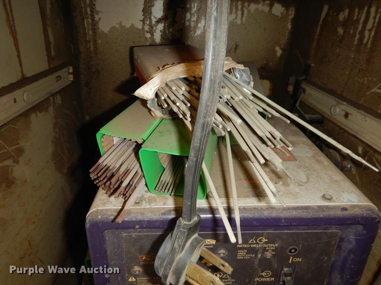 image for item EE9245 Hobart Stickmate LX welder