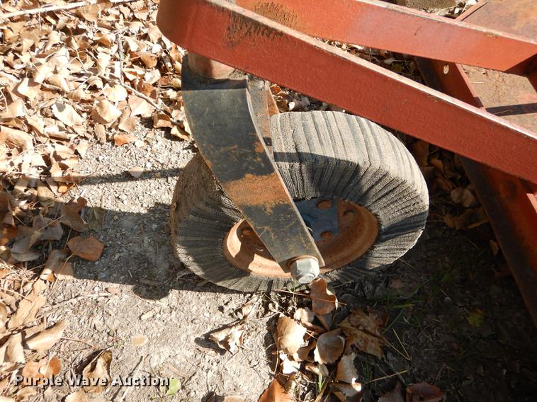 image for item EE9246 (2) rotary mowers