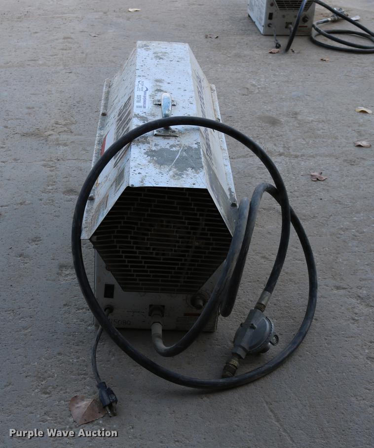 image for item EE9788 2009 Tradesman 155 Ultra propane heater