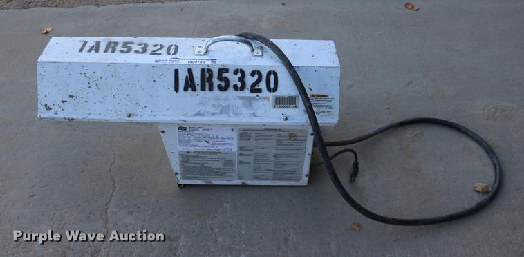 image for item EE9789 2009 Tradesman 155 Ultra propane heater
