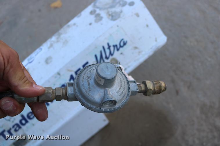 image for item EE9790 2009 Tradesman 155 Ultra propane heater