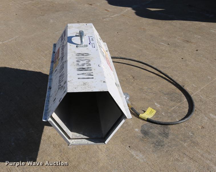image for item EE9800 2009 Tradesman 155 Ultra propane heater