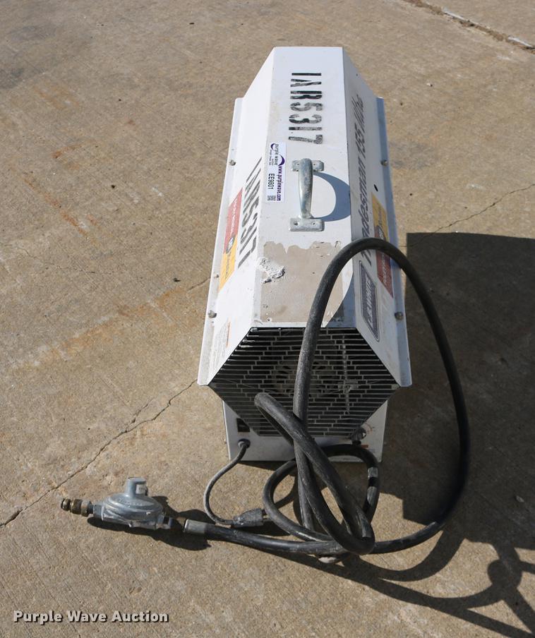 image for item EE9801 2009 Tradesman 155 Ultra propane heater