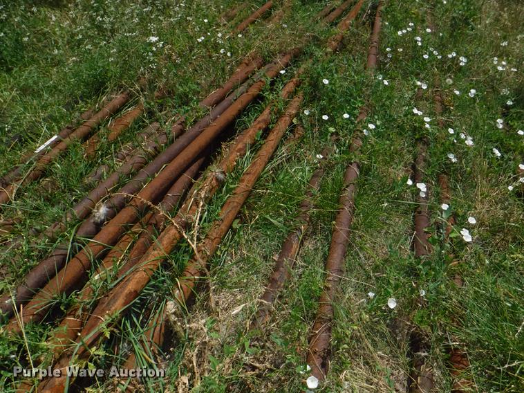 image for item G1563 Approximately 20 to 25 fence pipes