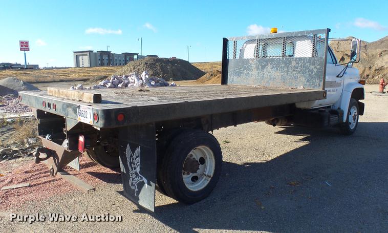 image for item J5420 1990 Chevrolet C60 flatbed truck