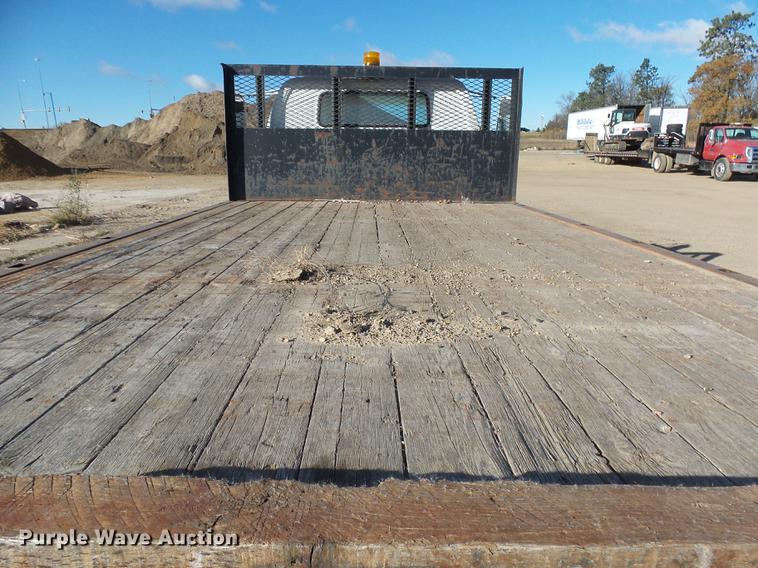 image for item J5420 1990 Chevrolet C60 flatbed truck