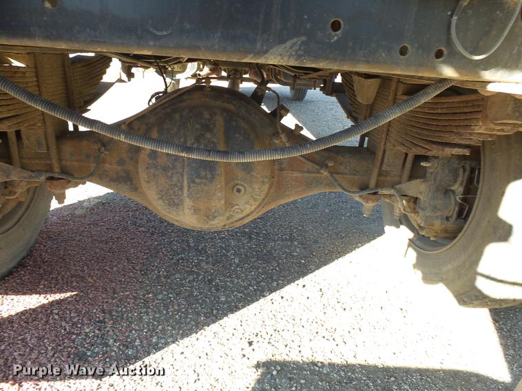 image for item J5420 1990 Chevrolet C60 flatbed truck