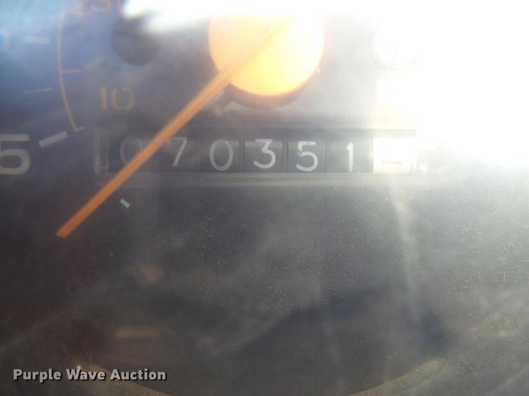 image for item J5420 1990 Chevrolet C60 flatbed truck