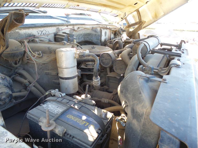 image for item J5420 1990 Chevrolet C60 flatbed truck